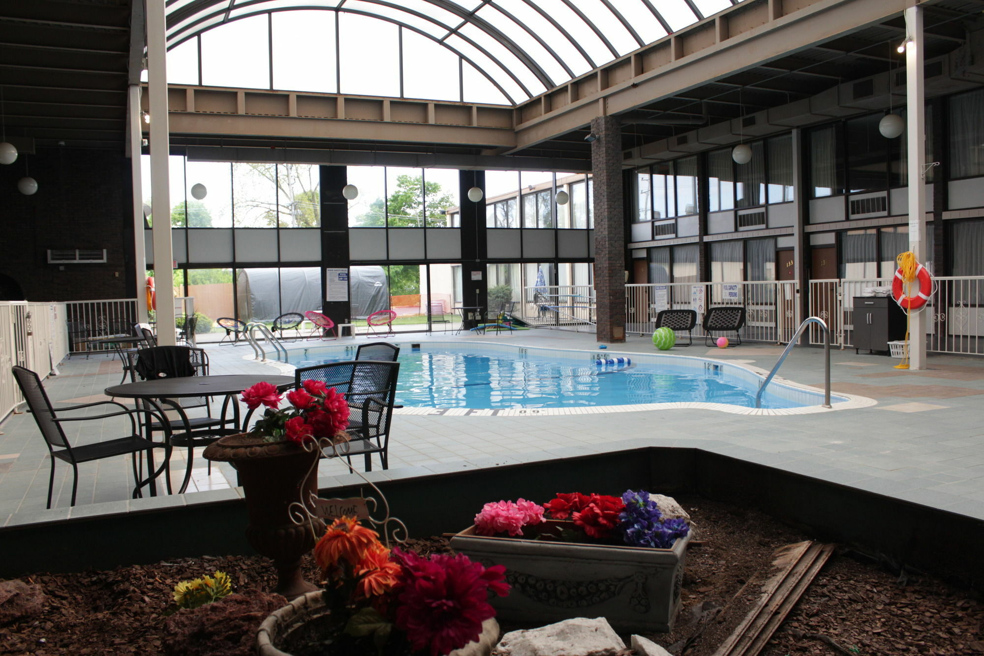 Newark Garden Finger Lakes Hotel Екстер'єр фото